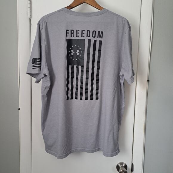 Under Armour Freedom Flag Logo Gray Black T-Shirt Men's XXL - Picture 2 of 6